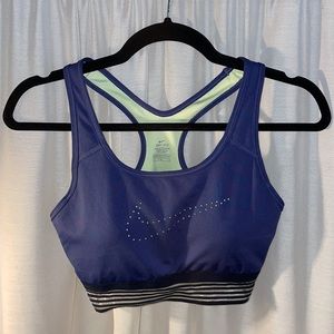 Nike - Dri Fit Sports Bra